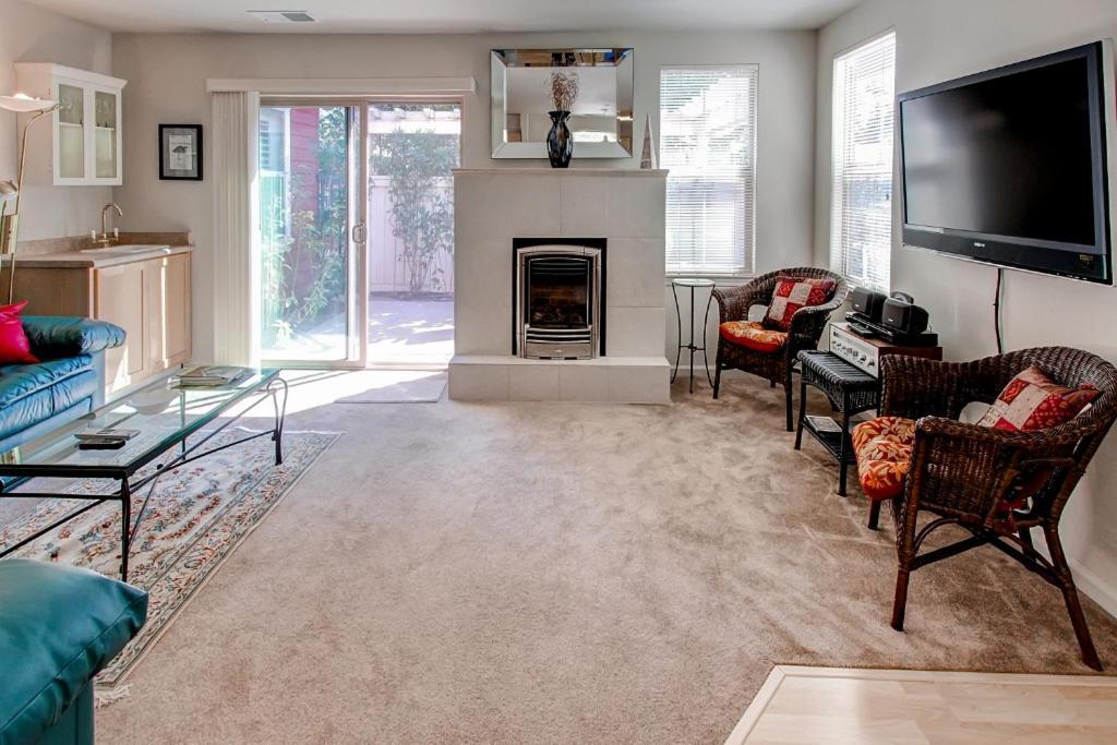 Serene Bungalow-Style Home In Point Reyes Station! Екстер'єр фото